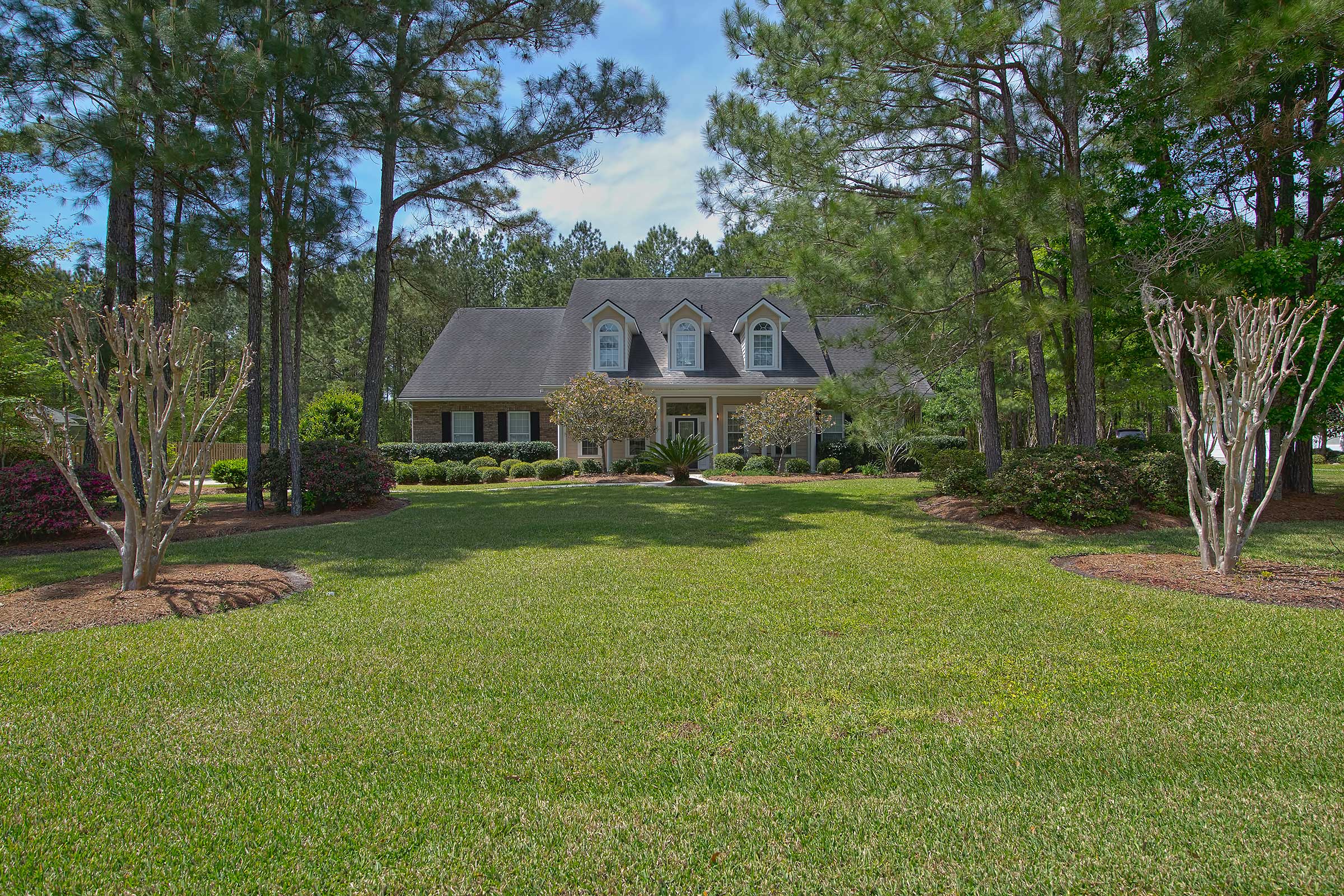 realestatephotographygainesville,flfront mojakDesigns, LLC